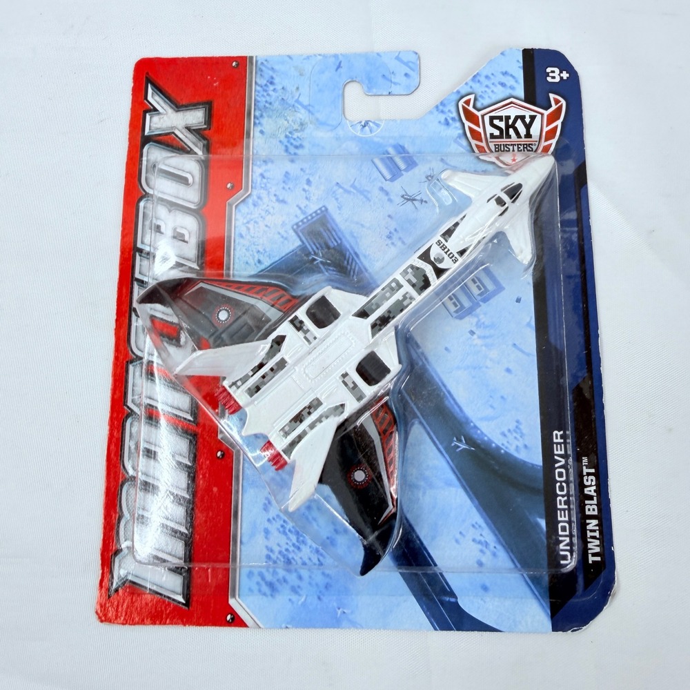 Matchbox Sky Busters Undercover Twin Blast Die-Cast Plane W5318 2012 New
